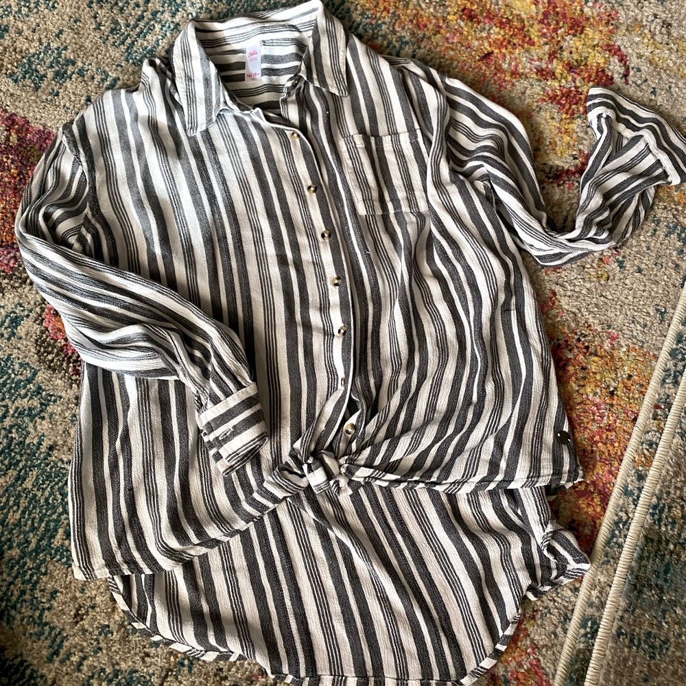 Justice pinstripe